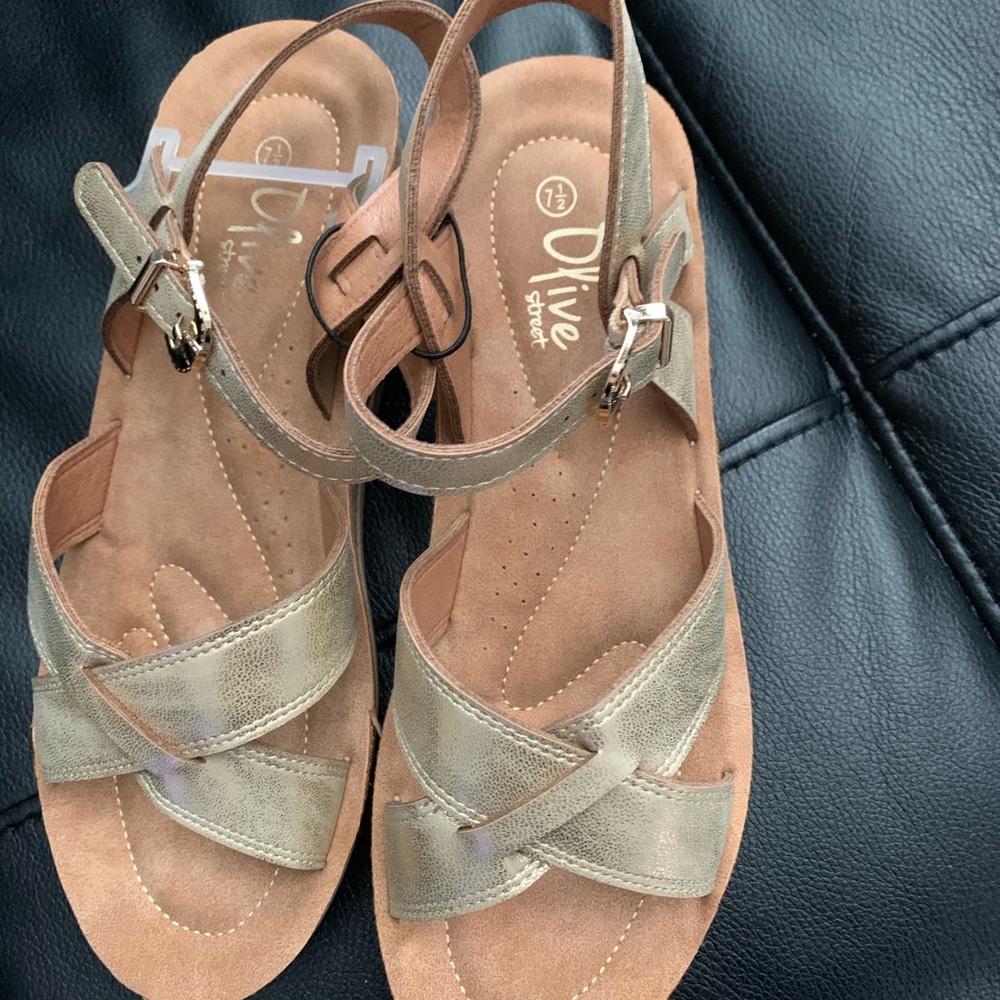 Strappy wedge sandals